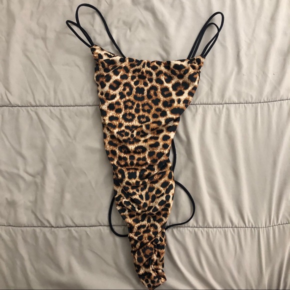 SHEIN | Thong bodysuit. - Picture 2 of 3